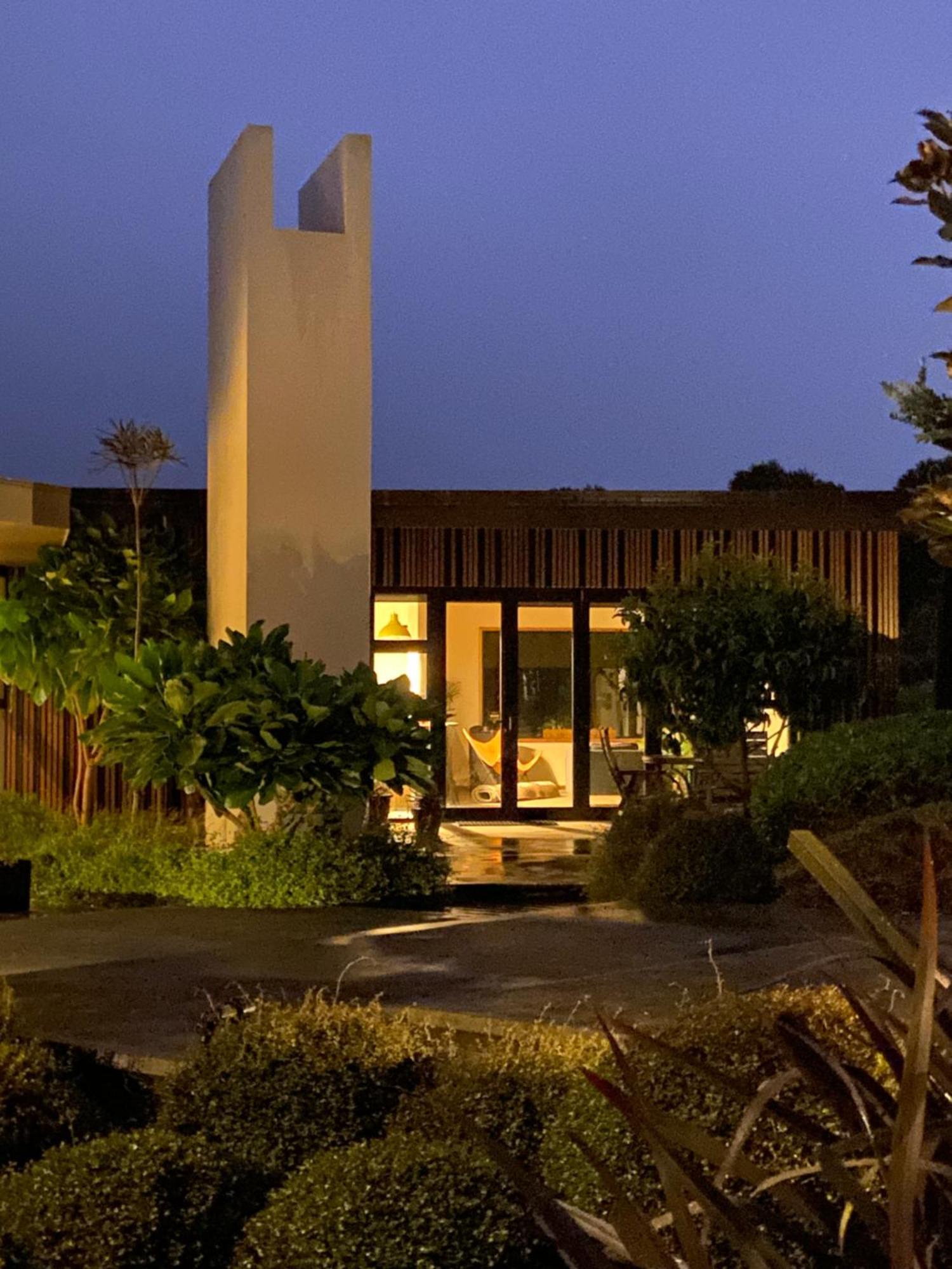 Hotel La Bodega Waiheke Island Surfdale Exteriér fotografie