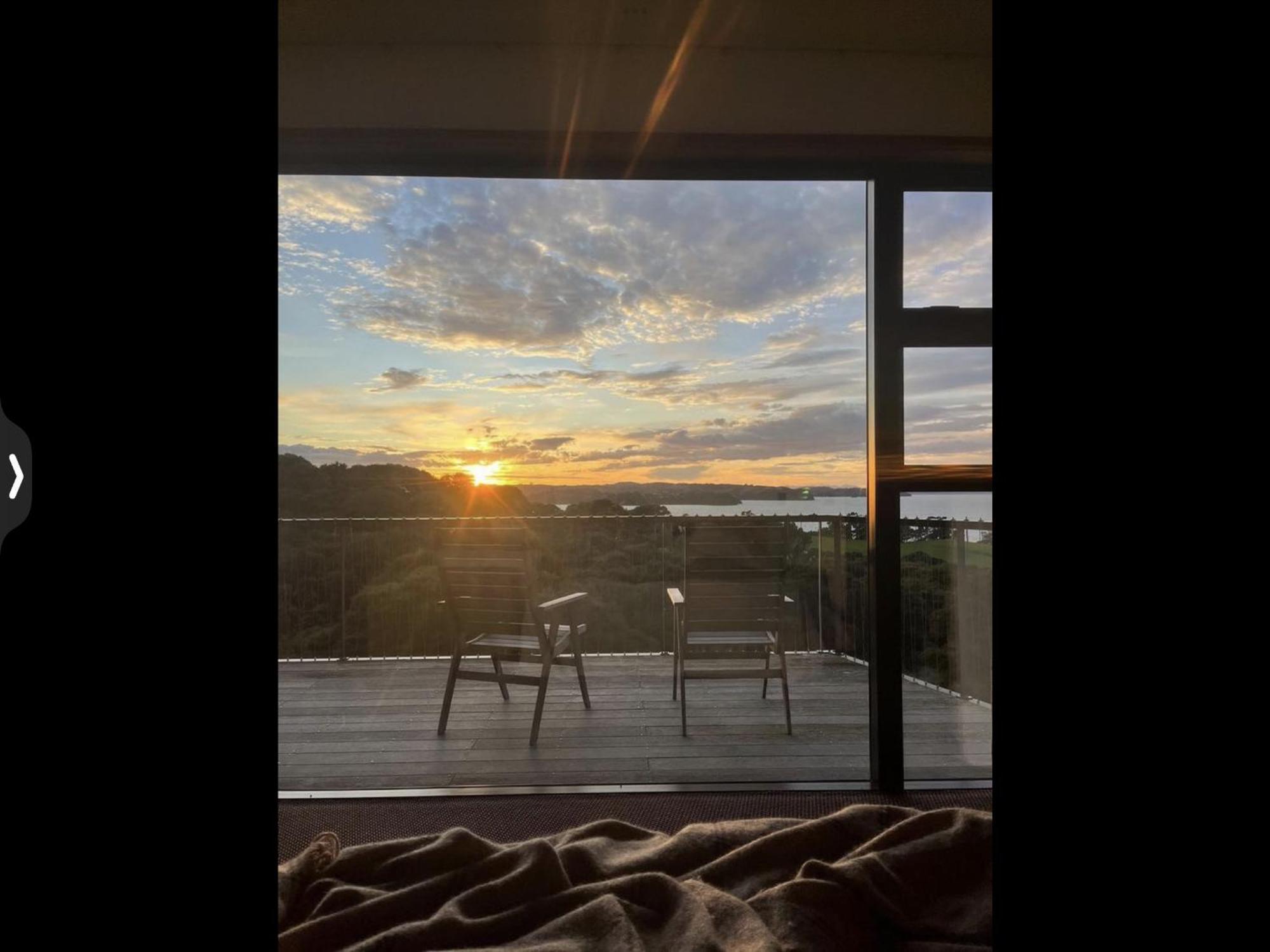 Hotel La Bodega Waiheke Island Surfdale Exteriér fotografie