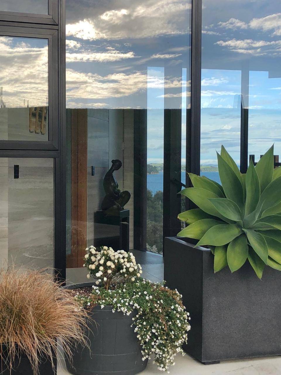 Hotel La Bodega Waiheke Island Surfdale Exteriér fotografie